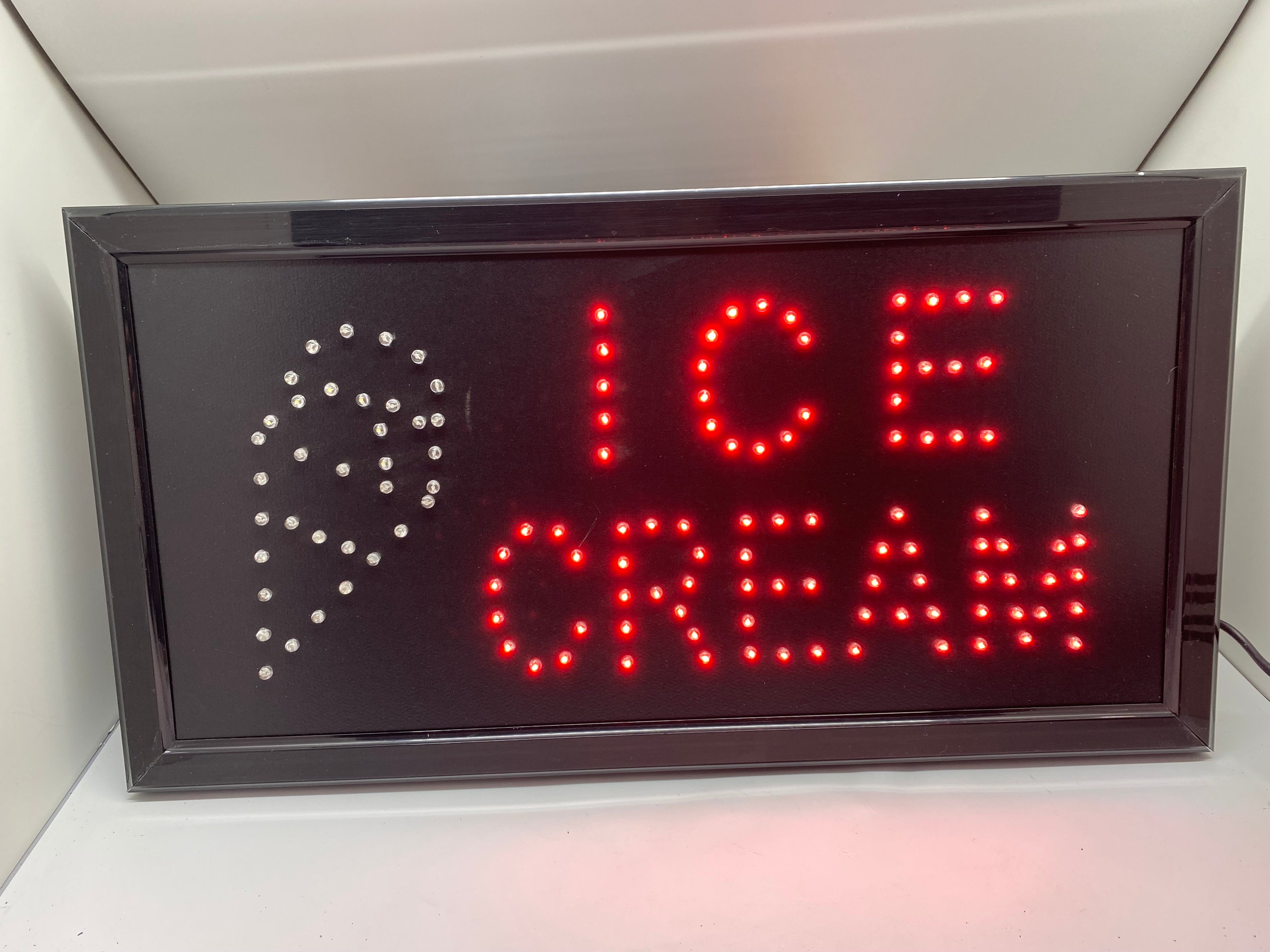 LED-SCHILD ICE CREAM (Rot/Grün/Weiss/Gelb/Blau)