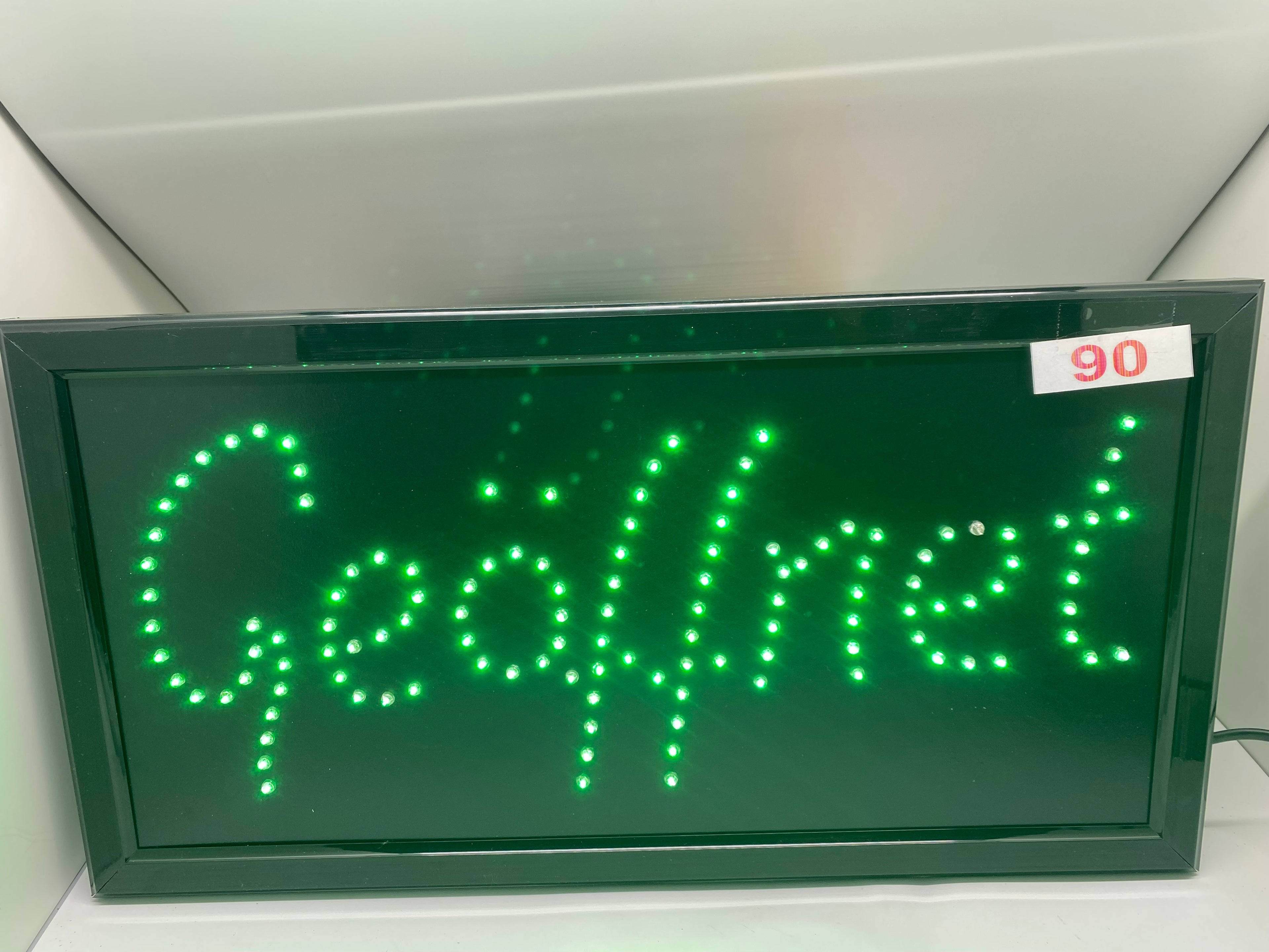 LED-SCHILD GEÖFNETT (Grün)