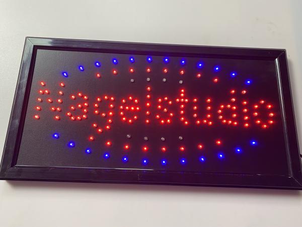 LED SCHILD NAGELSTUDIO (rot blau grün)